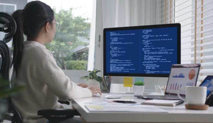 遵义县企业数字化解决方案：机器学习赋能商业模式升级的核心路径
